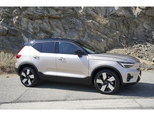 2023 Volvo XC40 Recharge Pure Electric Twin Ultimate
