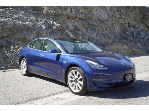 2019 Tesla Model 3 Long Range