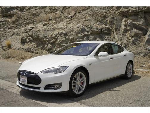 2014 Tesla Model S Performance
