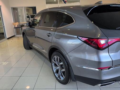2023 Acura MDX 