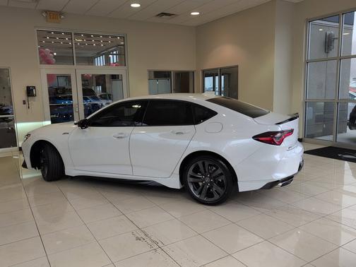 2021 Acura TLX 