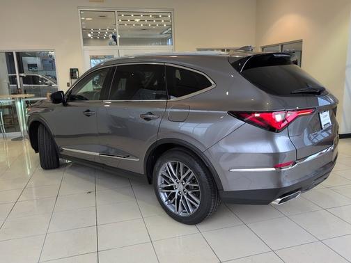 2023 Acura MDX 