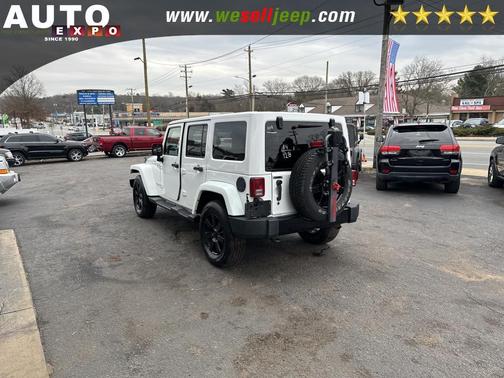 2014 Jeep Wrangler Unlimited Altitude