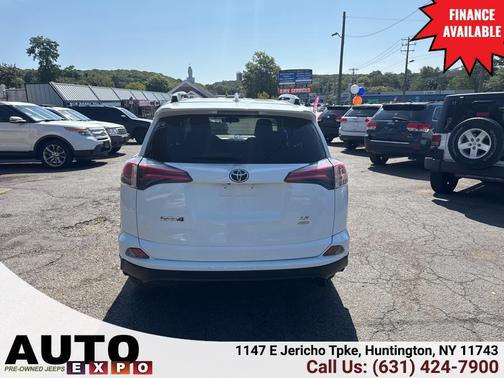 2018 Toyota RAV4 LE