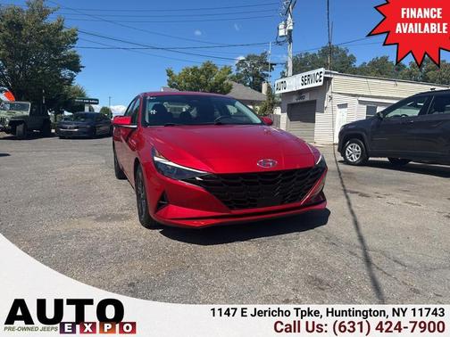 2022 Hyundai ELANTRA SEL