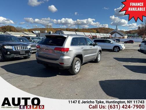 2017 Jeep Grand Cherokee Laredo