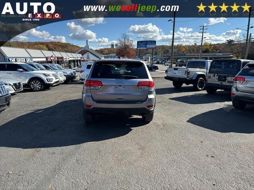 2017 Jeep Grand Cherokee Laredo