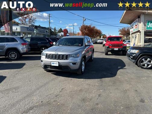 2017 Jeep Grand Cherokee Laredo