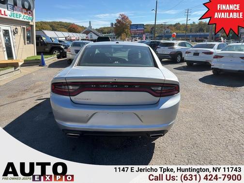 2022 Dodge Charger SXT