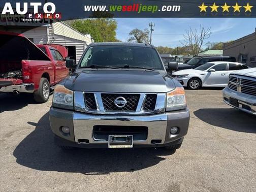 2015 Nissan Titan SV