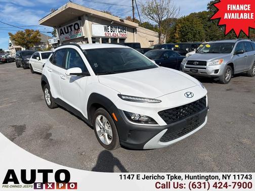2022 Hyundai KONA SEL