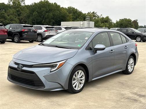 2023 Toyota Corolla Hybrid LE