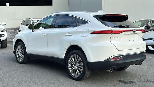Blizzard Pearl 2021 Toyota Venza XLE