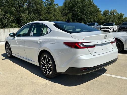 2025 Toyota Camry XLE