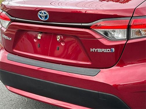 2022 Toyota Corolla Hybrid LE
