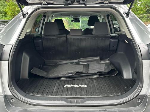 Silver Sky Metallic 2025 Toyota RAV4 LE