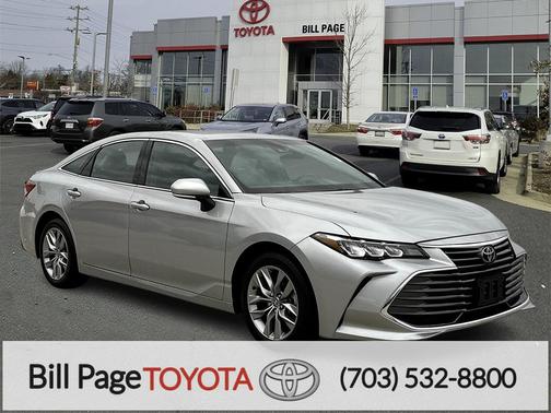 2022 Toyota Avalon XLE