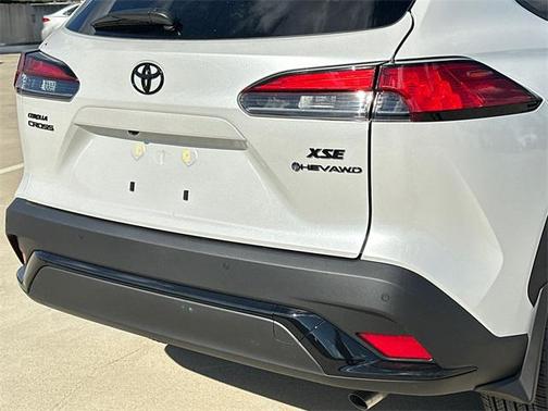2026 Toyota Corolla Hybrid SE