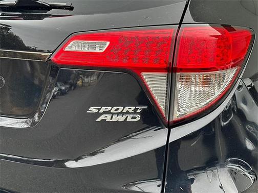 2021 Honda HR-V AWD Sport