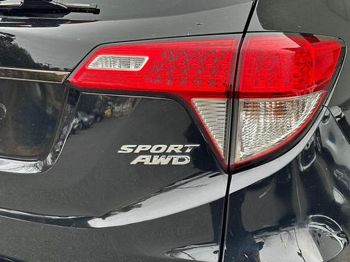 2021 Honda HR-V AWD Sport