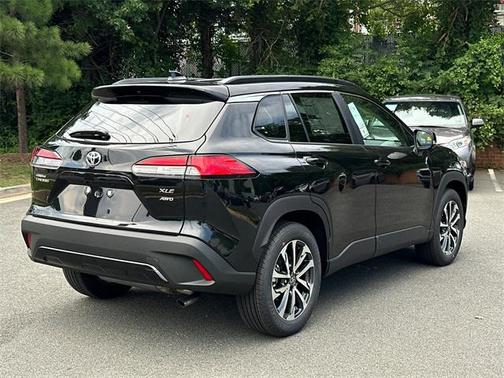 2025 Toyota Corolla Cross XLE