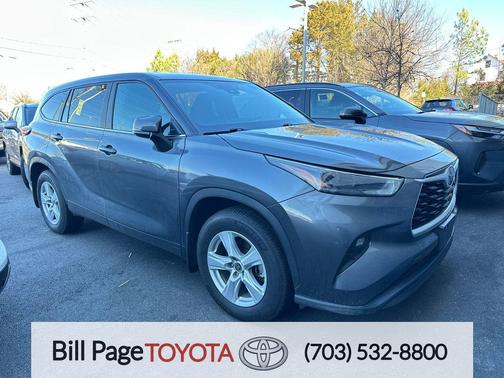 2024 Toyota Highlander LE