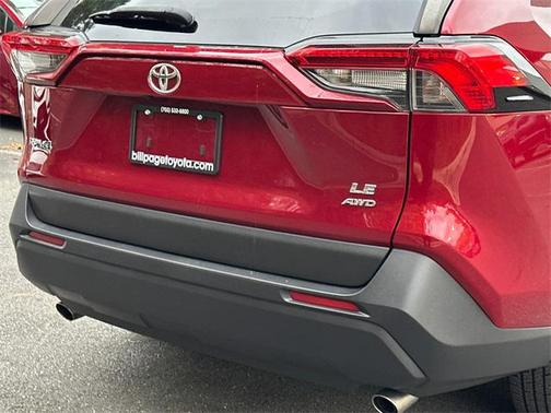 2020 Toyota RAV4 LE