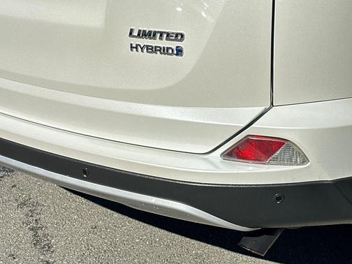 2016 Toyota RAV4 Hybrid Limited