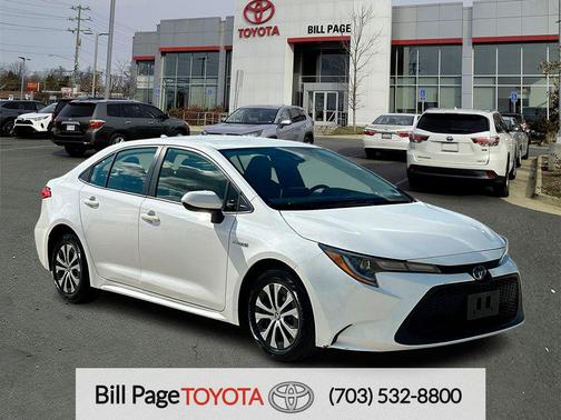 Super White 2021 Toyota Corolla Hybrid LE
