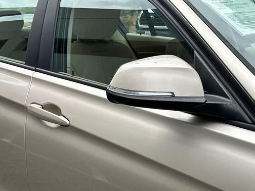 Silver Metallic 2013 BMW 328 xDrive