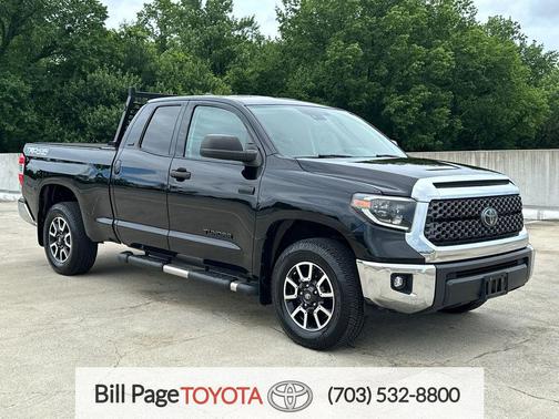 Midnight Black Metallic 2021 Toyota Tundra SR5