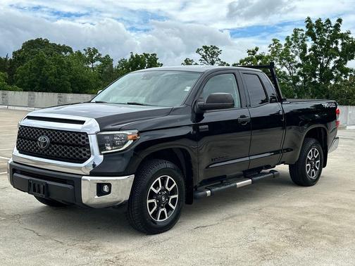 Midnight Black Metallic 2021 Toyota Tundra SR5