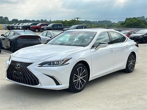 2022 Lexus ES 350 Base