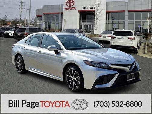 2024 Toyota Camry SE