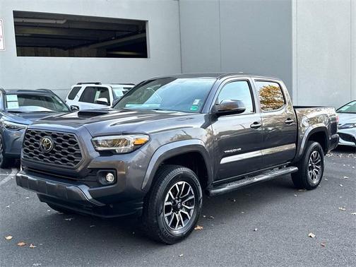 2021 Toyota Tacoma TRD Sport