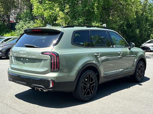 Jungle Green 2024 Kia Telluride EX X-Line