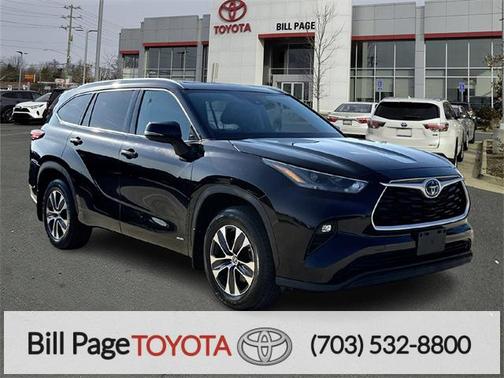 2022 Toyota Highlander Hybrid XLE