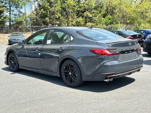 Underground 2026 Toyota Camry SE