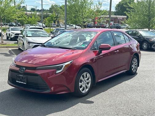 2024 Toyota Corolla Hybrid LE