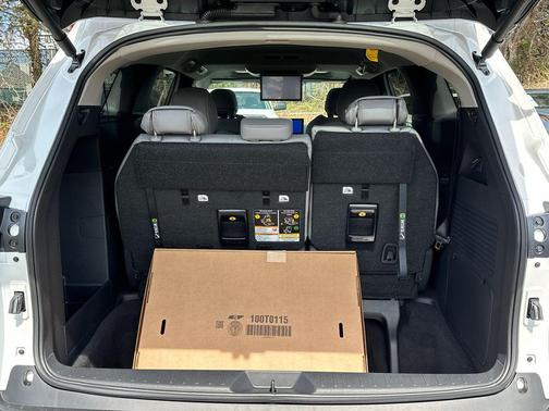 Pearl 2026 Toyota Sienna XLE