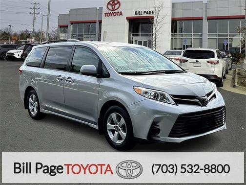 2020 Toyota Sienna LE