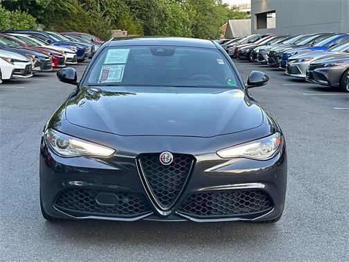 2017 Alfa Romeo Giulia Ti
