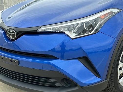 2019 Toyota C-HR LE