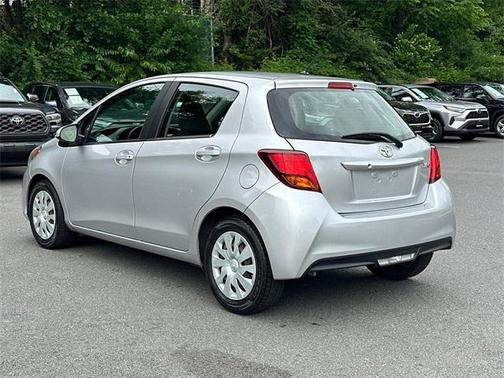 2016 Toyota Yaris L