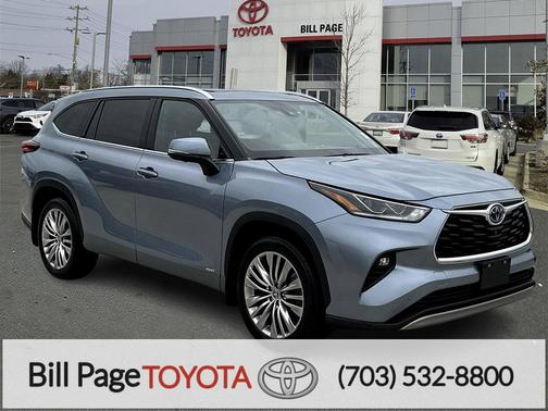 2023 Toyota Highlander Hybrid Platinum