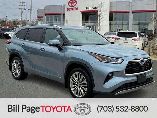 2023 Toyota Highlander Hybrid Platinum