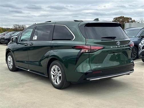 2025 Toyota Sienna Limited