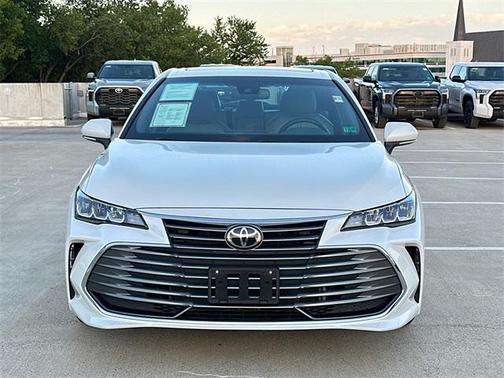 2022 Toyota Avalon XLE