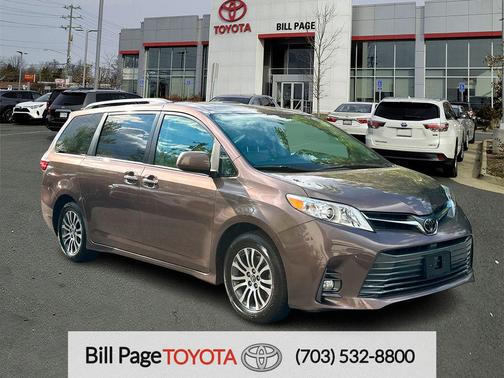 Walnut 2018 Toyota Sienna XLE Premium