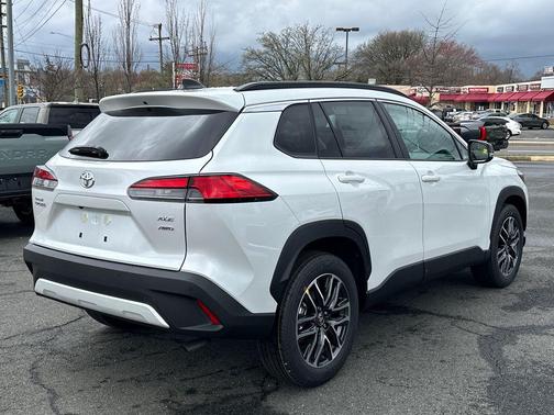 2026 Toyota Corolla Cross XLE